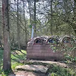 Chapel Flat In Broughton Hall *