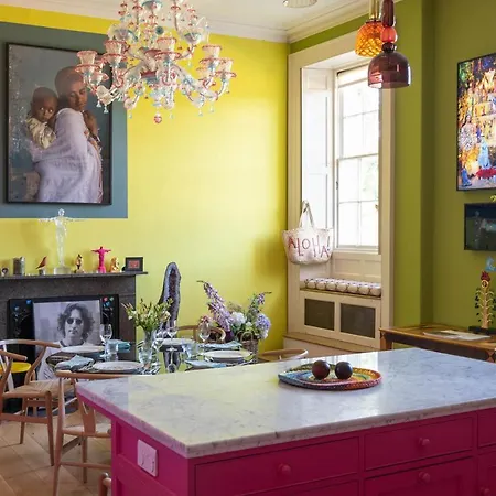 Chapel Flat In Broughton Hall Apartment