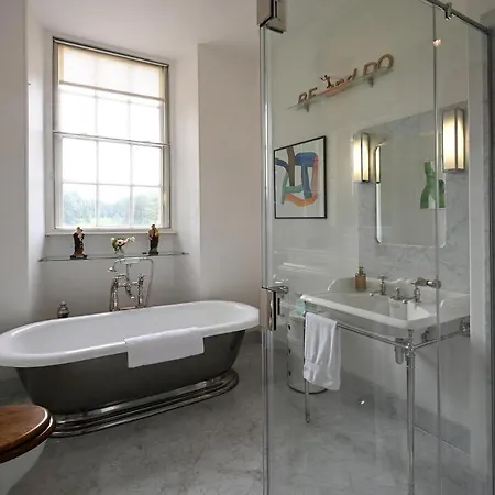 Chapel Flat In Broughton Hall * Skipton